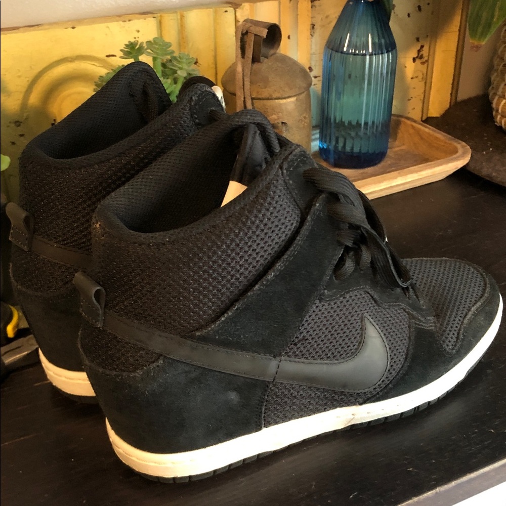 Nike Women's Black Wedge High-Top Sneakers - Picture 7 of 8